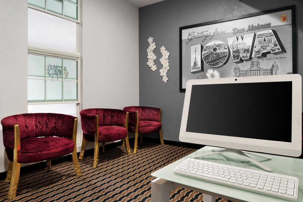 Super 8 By Wyndham Des Moines Hotel Bagian luar foto